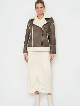 Дубленка с меховой отделкой